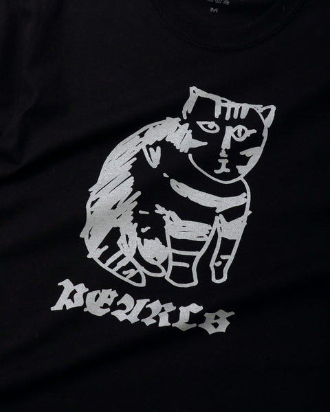 Pearls Tabby Tee / Black